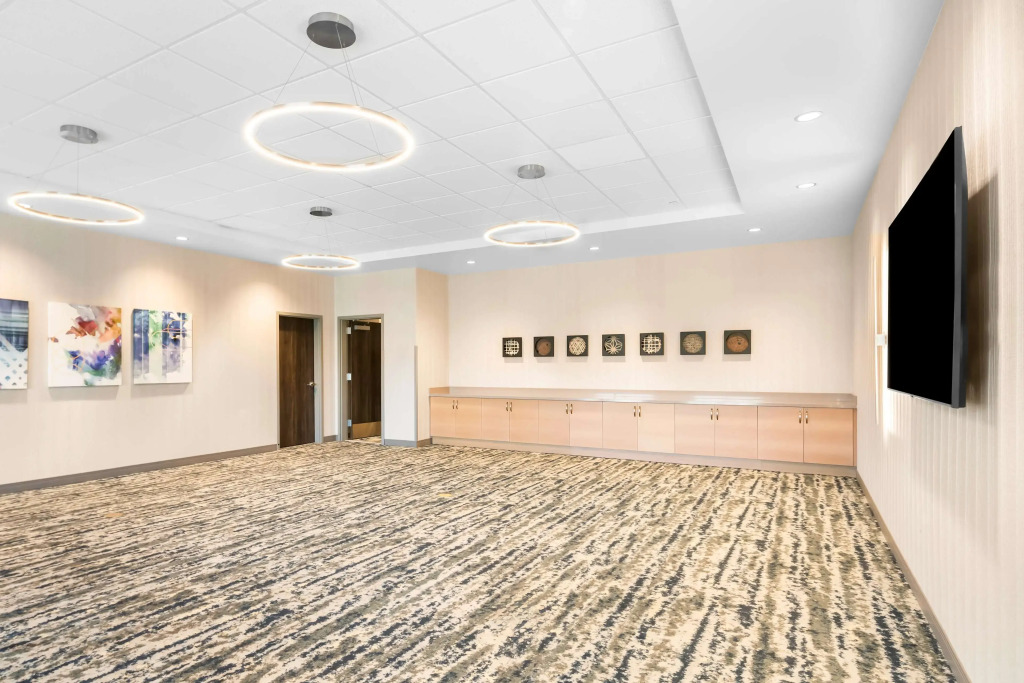Best Western Plus Settlers Point