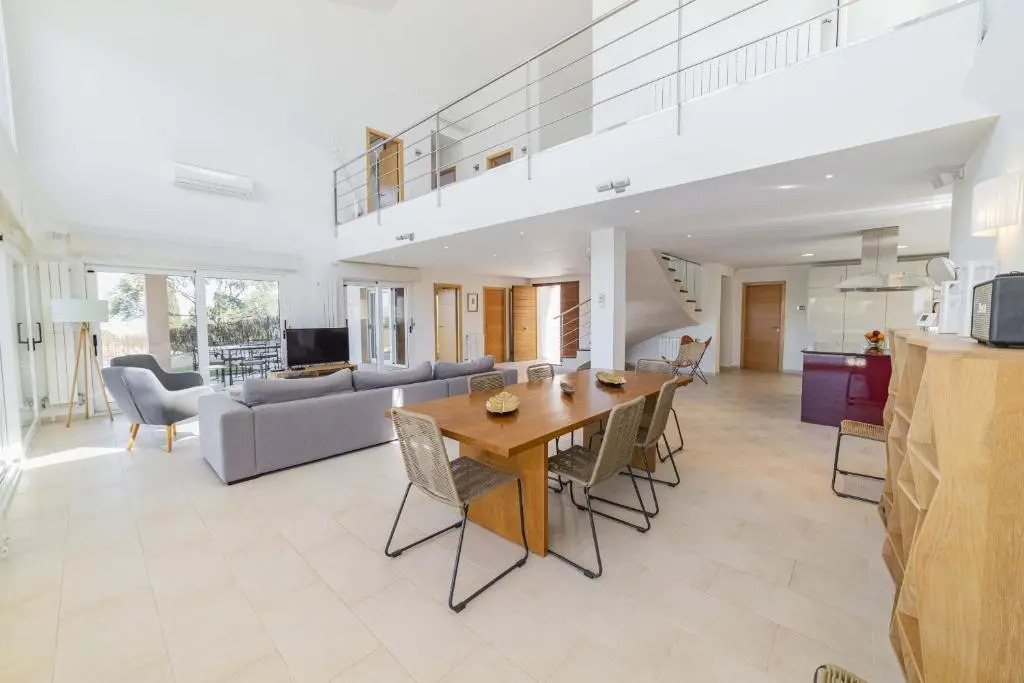 Villa Garau / Heura 8
