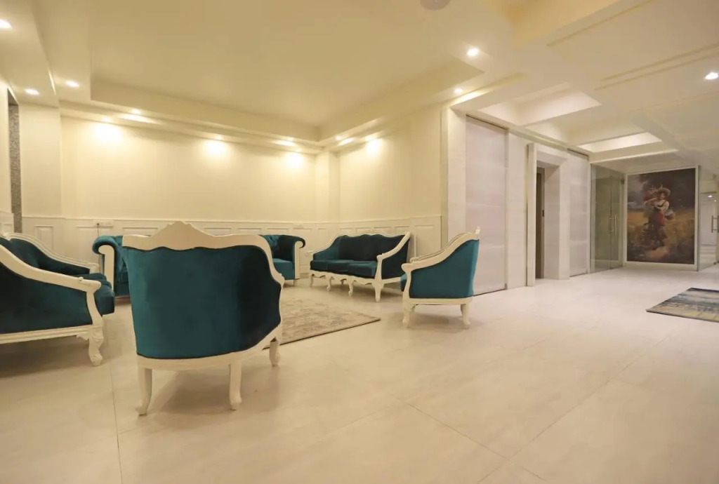 Hotel Magenta