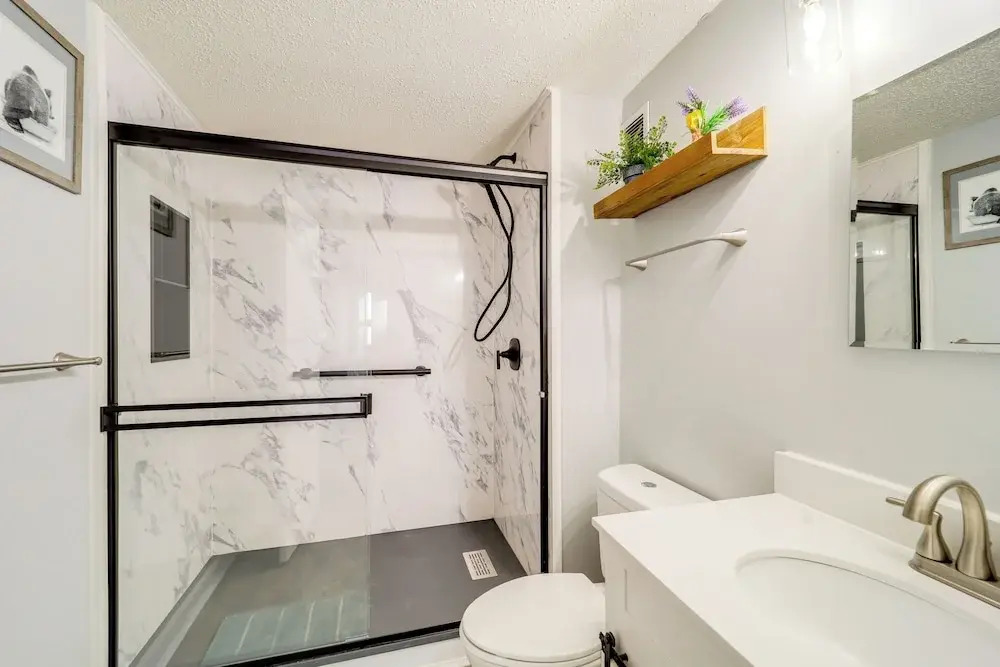 Pool Access + Mtn Views: Cozy Sugar Mtn Escape