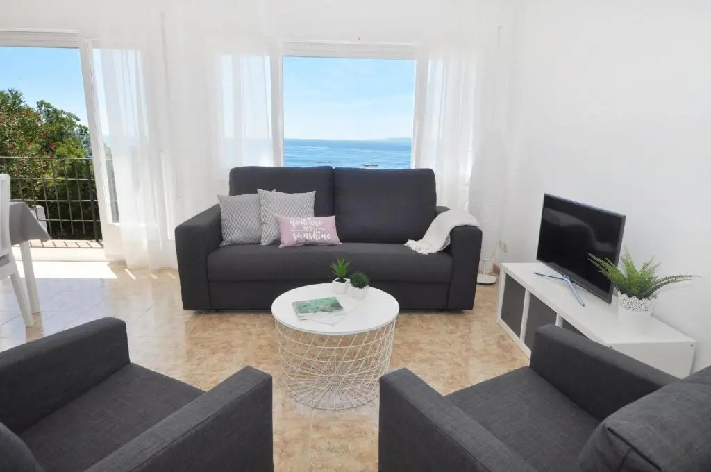 1172 Canyelles