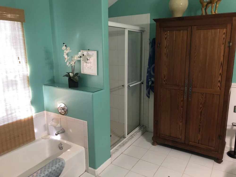 Sea Breeze Manor Inn