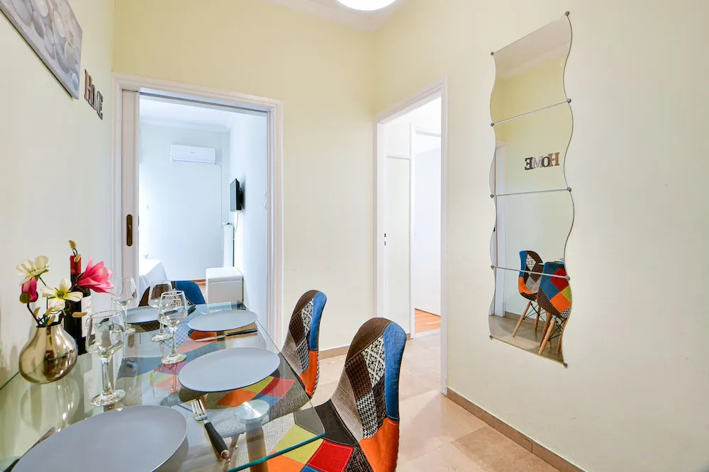 Athenian sunny apartment
