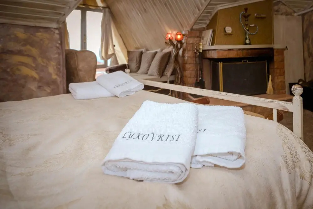 Lykovrisi guest house