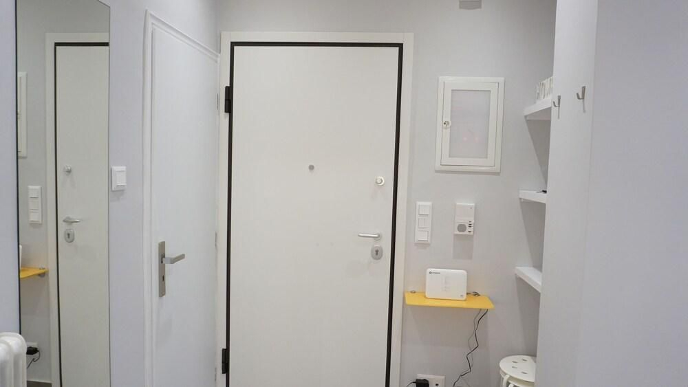 Cozy Newly-renovated Studio