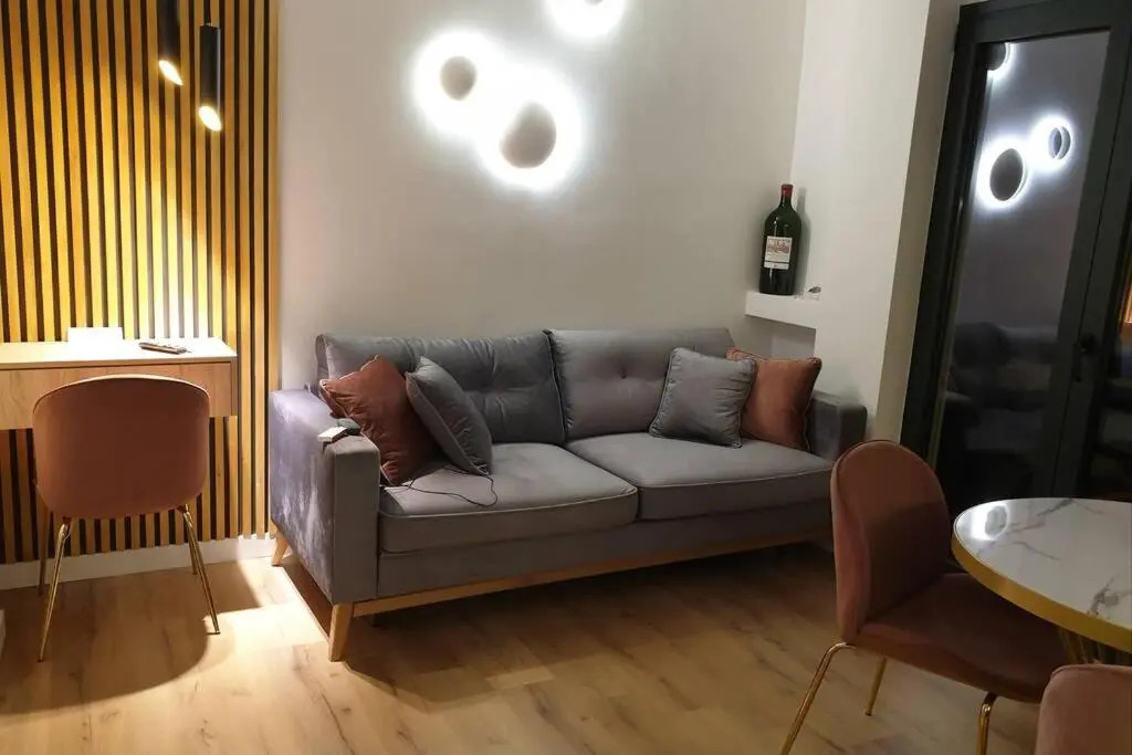 EcoStay-Serenity,business class apartment by the sea in Alimos Kalamaki