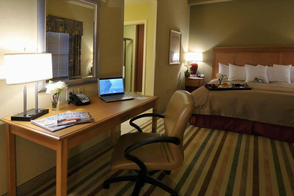 Homewood Suites by Hilton at Carolina Point - Greenville
