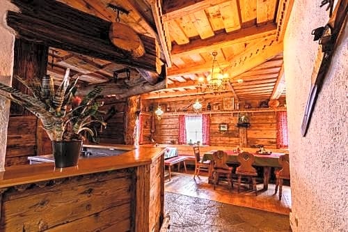 Familien und Jugendhotel Gstemmerblick