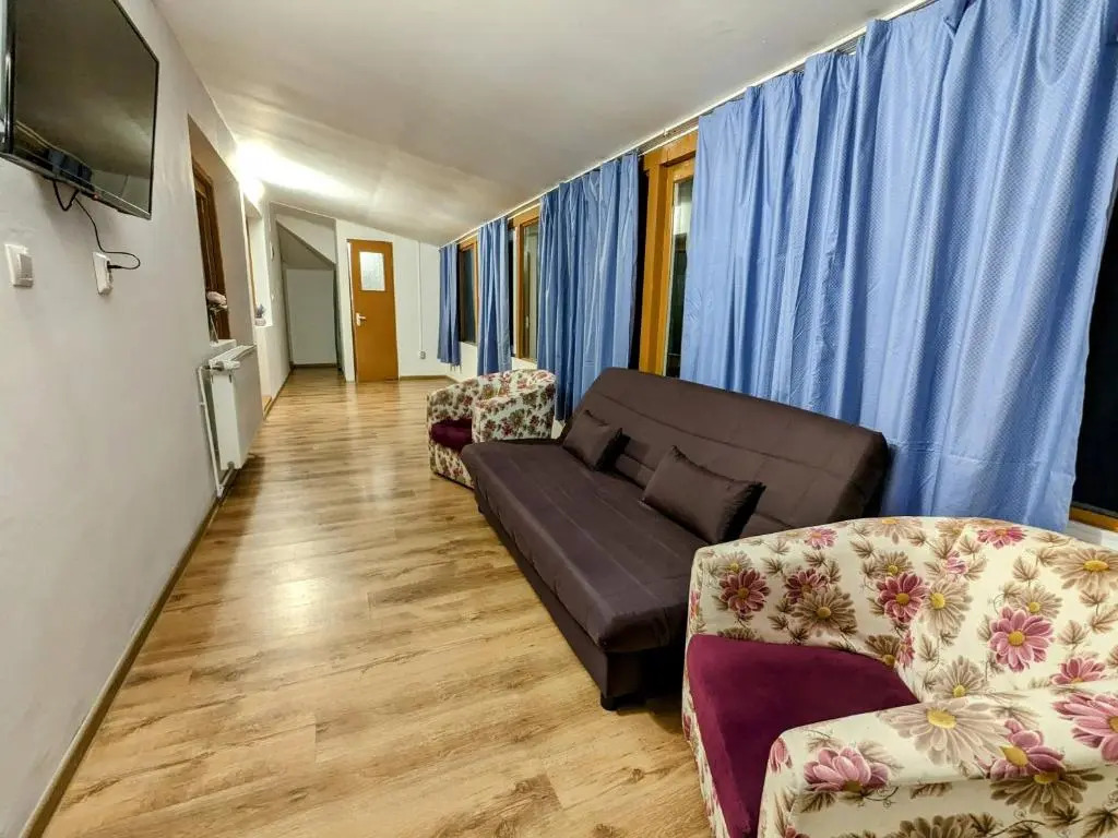 Iosefin 4 bedroom apartment
