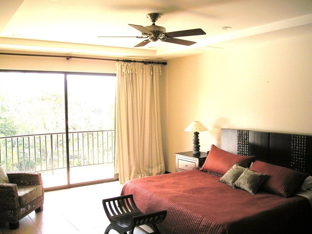 El Paso de las Lapas Hotel