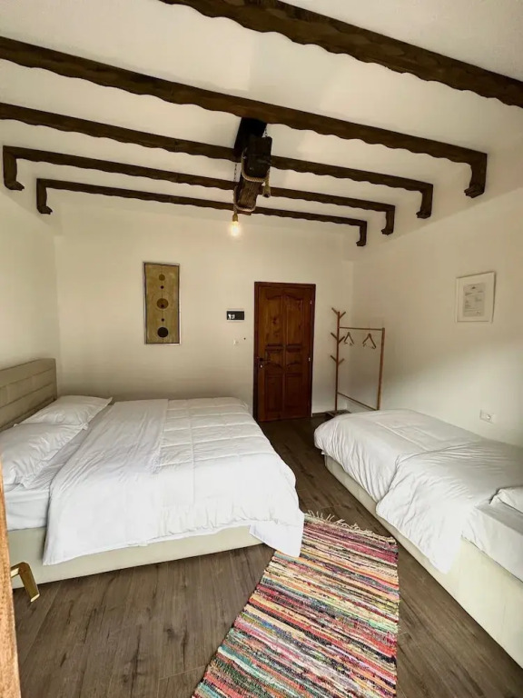 GuestHouse "Shtëpia ime"