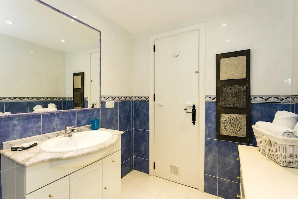 Enjoy near the beach TWO bedrooms in Pueblo Evita 1221