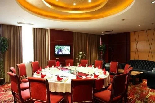 Yadu Hotel