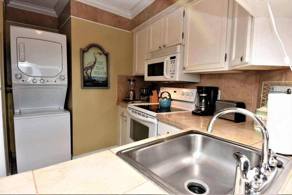 Sea Breeze 311 by Bender Vacation Rentals
