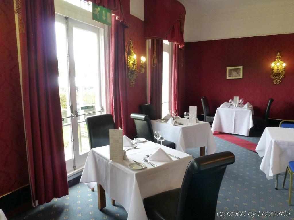 Cliff Hotel