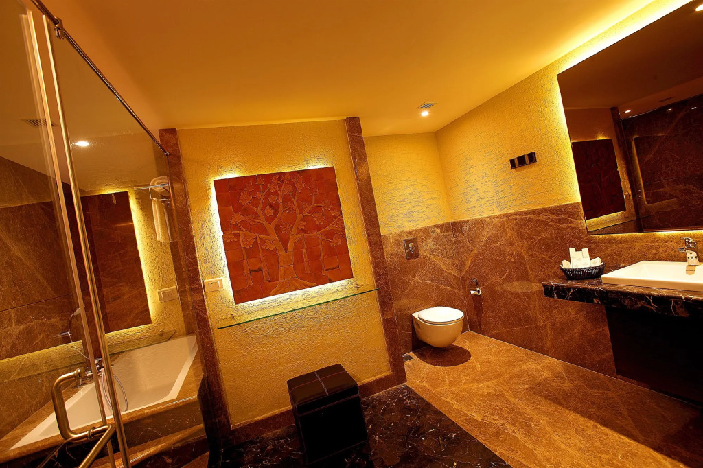 Flora Airport Hotel and Convention Centre Kochi