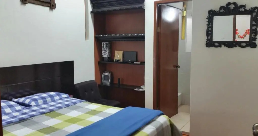 Royalty Inn