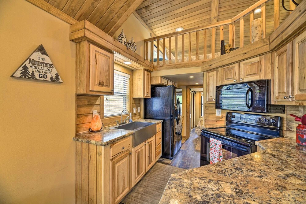 Pagosa Springs Tiny Cabin: Fish, Hike, Ski & Soak!