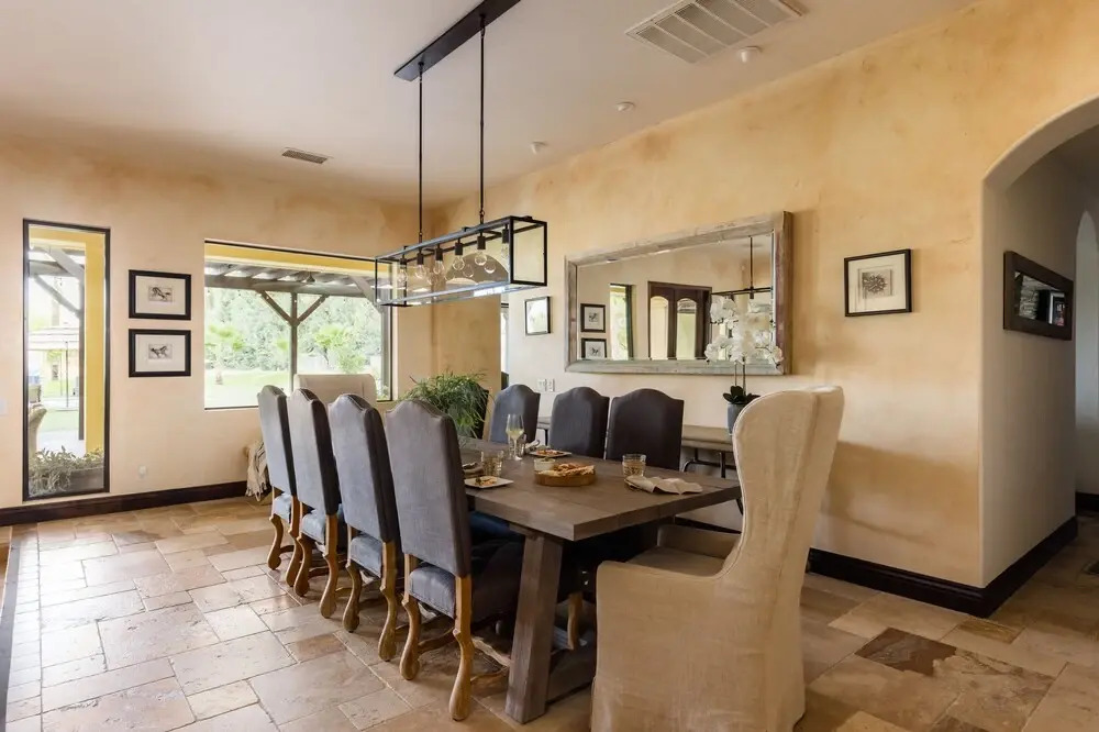 Castillo by AvantStay Mediterranean-Style Estate w Spacious Yard
