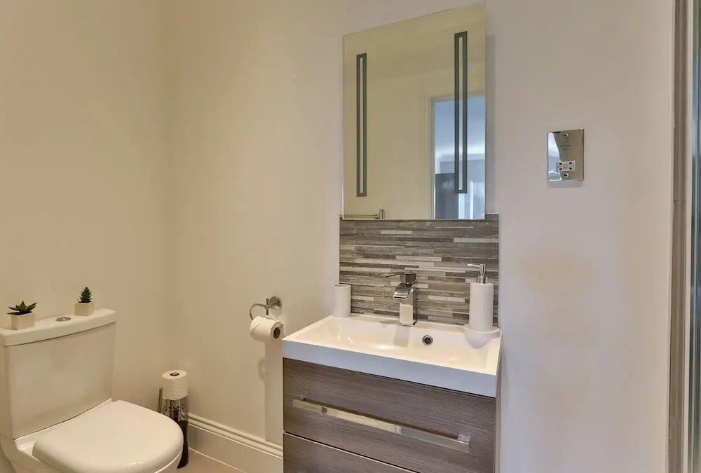 Jubilee Mansions 5* retreat
