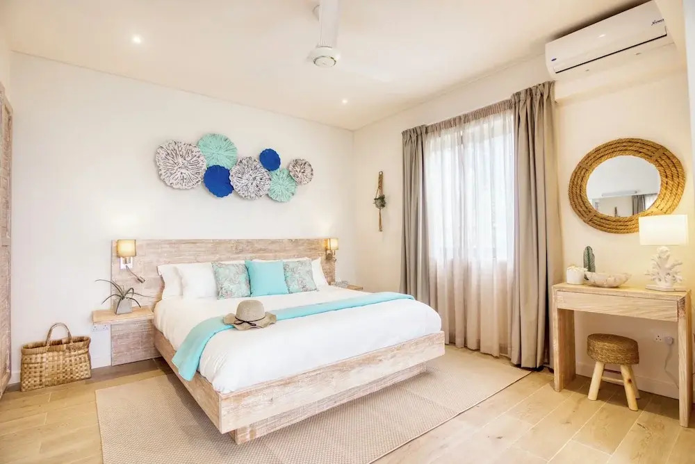 Pineapple Beach Villas