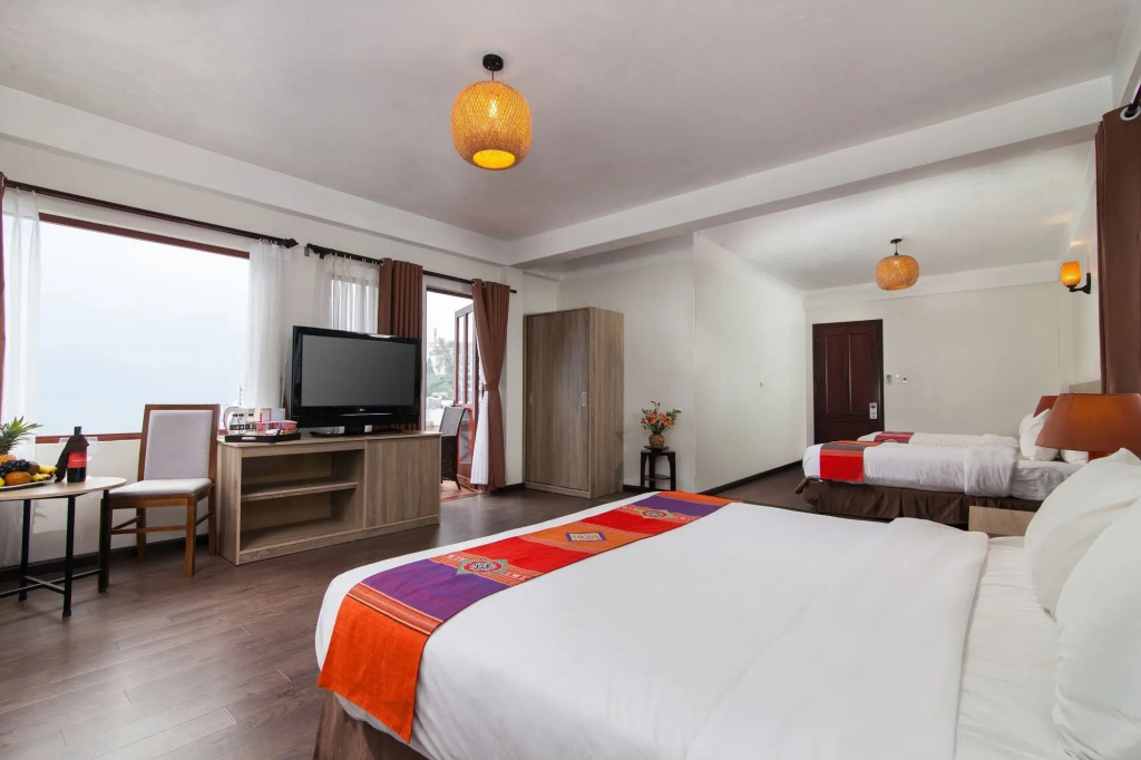 Chapa Dew Boutique Hotel