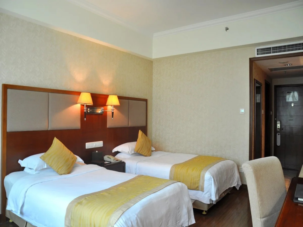 Conifer Garden Hotel