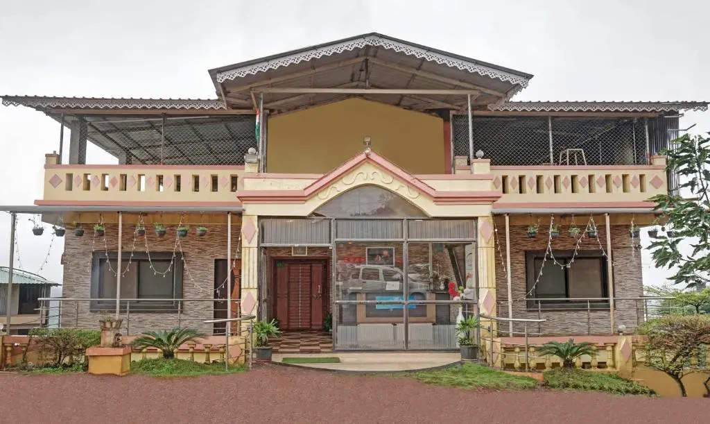Itsy By Treebo - Shalimar In The Forest