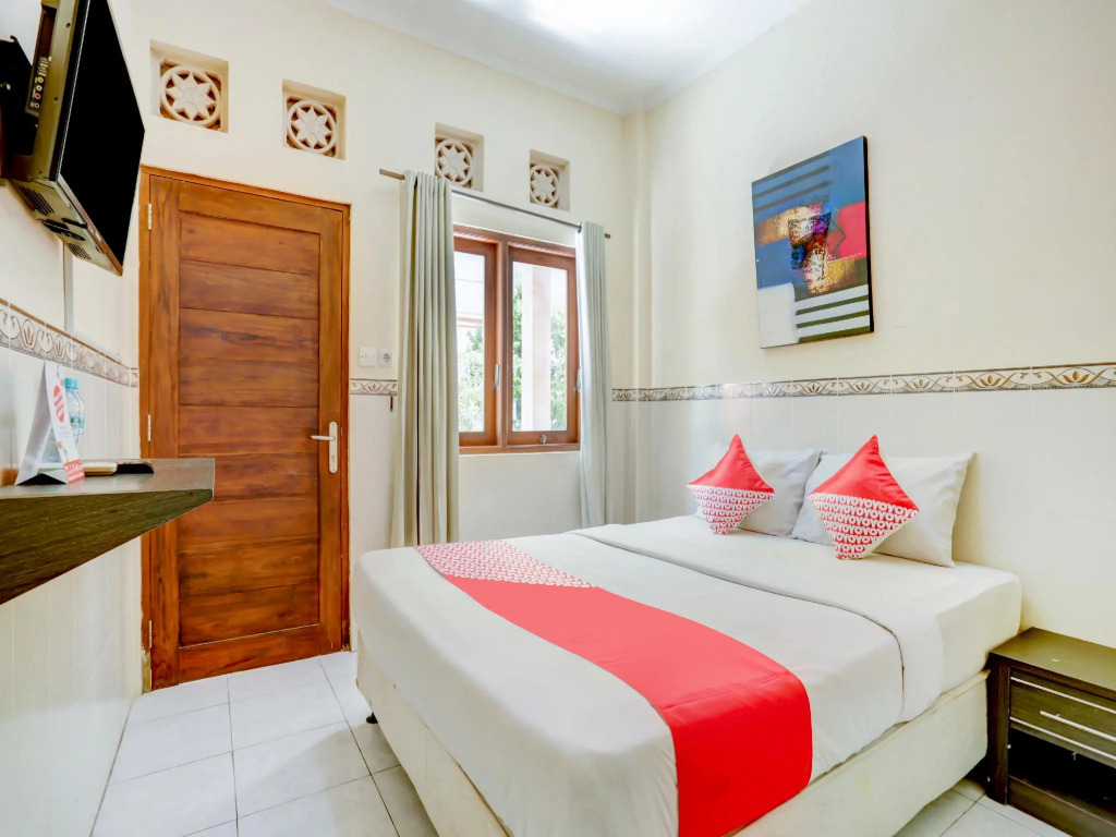 OYO 90376 Rabasta Kuta Residence