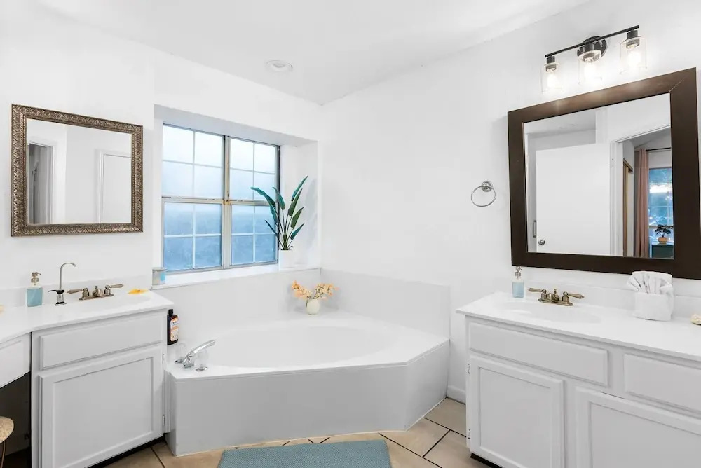 Warm Austin 3BR 2Bath Home Pet Friendly