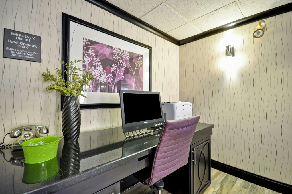 Hampton Inn Kansas City - Airport