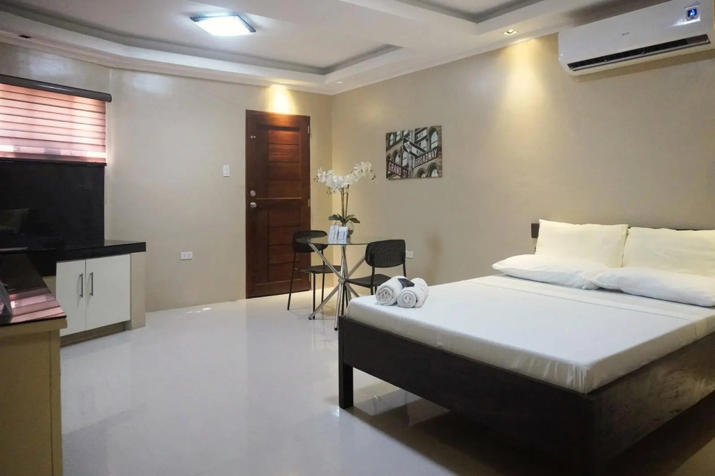Rold and Roub Home Suites by Cocotel