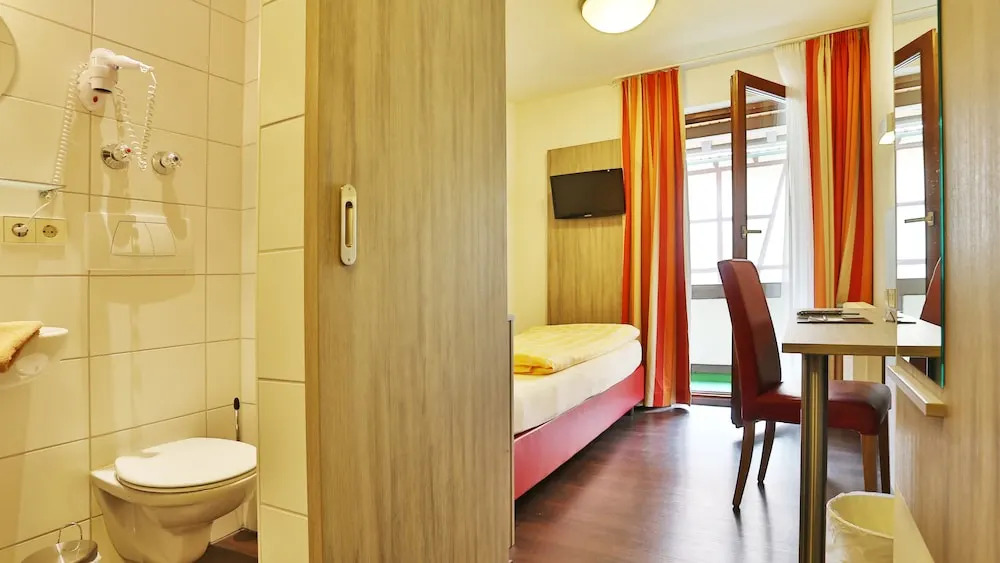 Hotel KRONE Garni