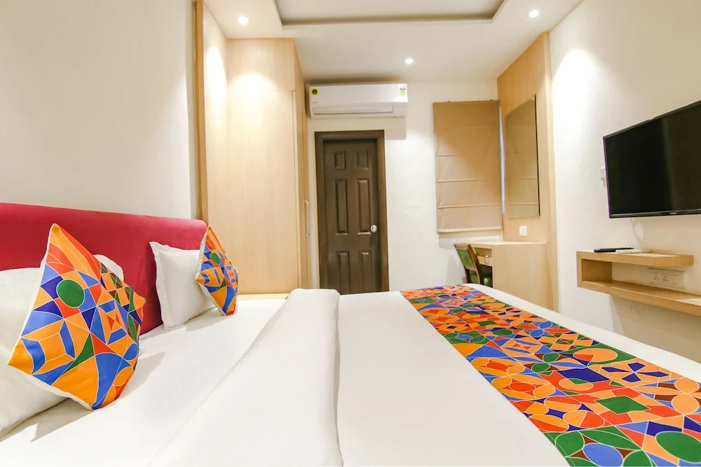 Fabhotel Sonachi Grand