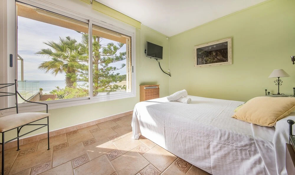 Apartamento en la playa La Mora