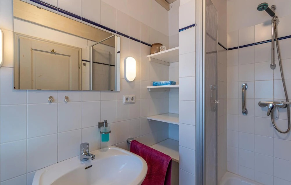 Amazing Home in Dagebüll With 3 Bedrooms, Sauna and Wifi