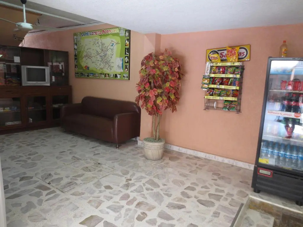 Hotel Piña