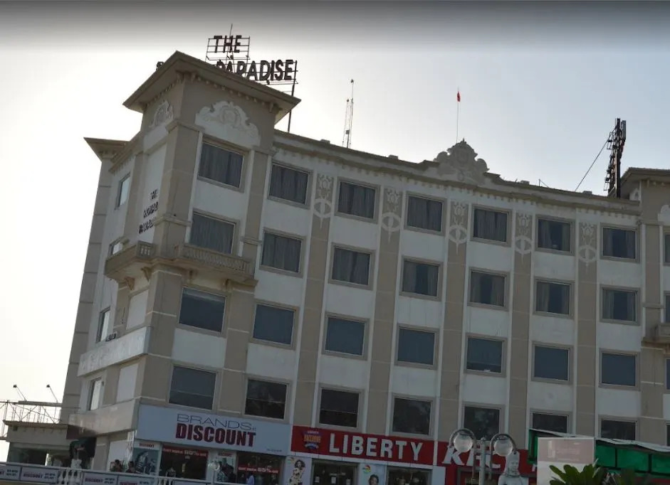 The Royal Paradise