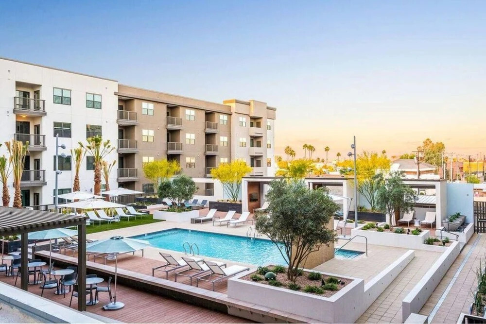 Spacious 2BR 20min From Camelback Mt