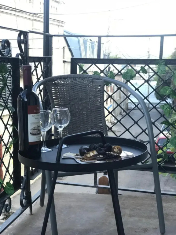Guest House Story