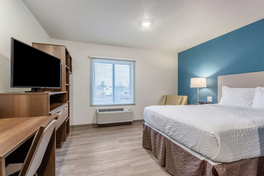 WoodSpring Suites Indianapolis Castleton