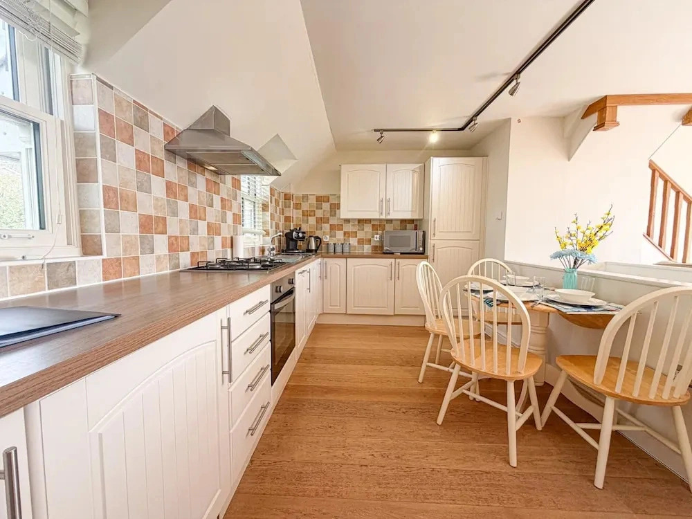 Coastal House - 3 Bedroom Holiday Home - Penally
