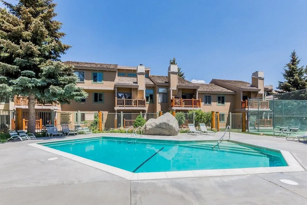 Mammoth Creek #52