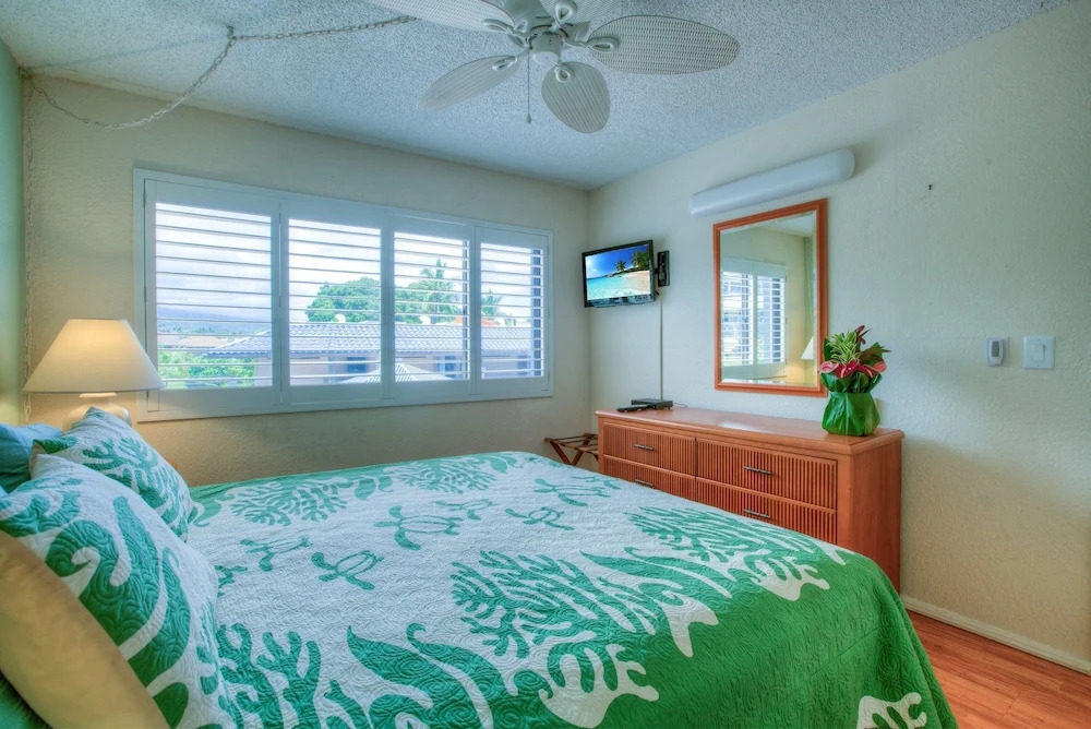 Kona Reef F11 - 1 Br Condo