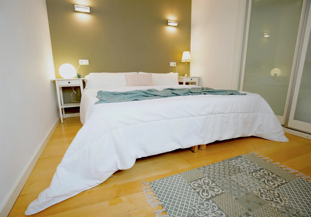 Montmari TI - Spacious and bright apartment