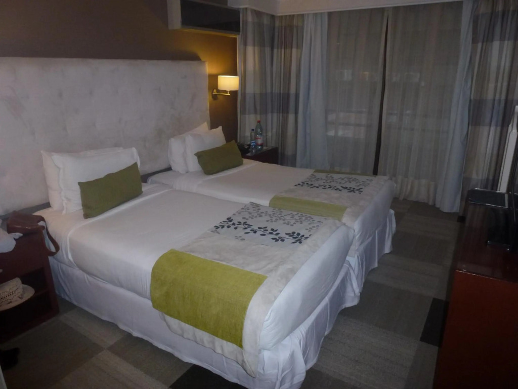 NU Hotel Toronto Airport