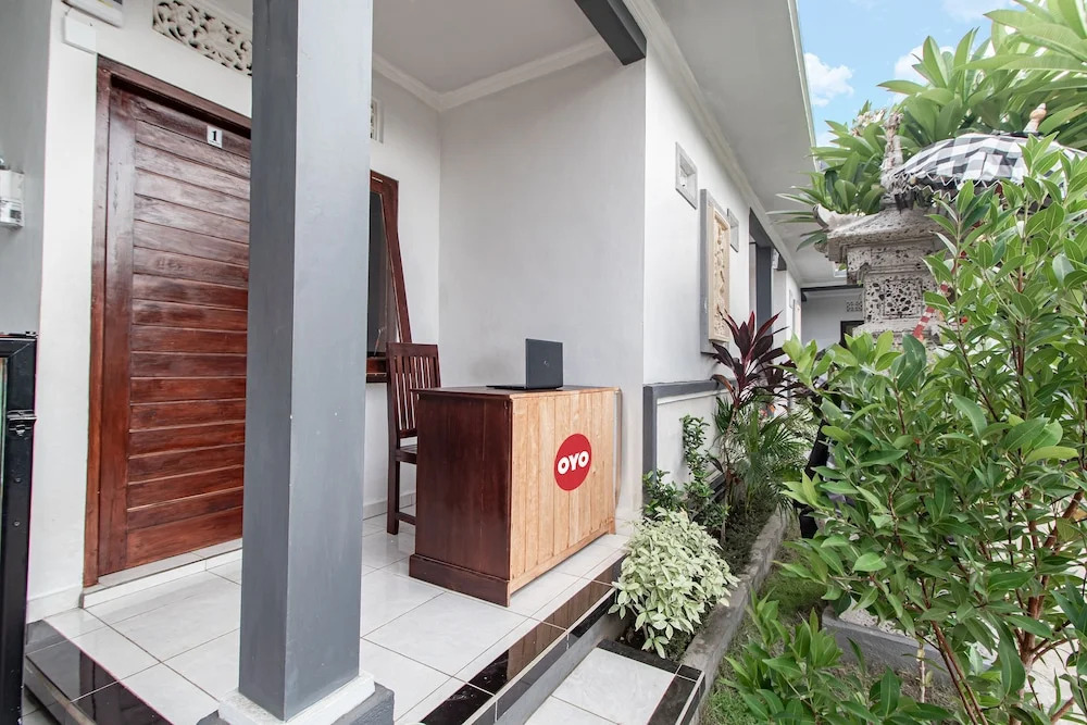 OYO 93482 Penginapan Tenang Lovina