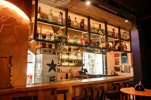 ÔVibe Party Hostel