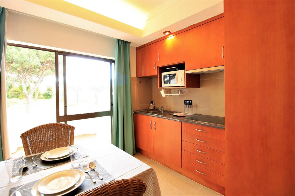 Vilamoura Cosy 3 With Pool by Homing