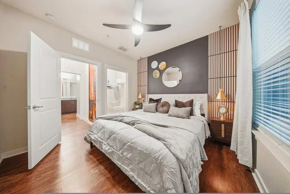 Chic 2BR w Pool Pet-friendly Unit 14